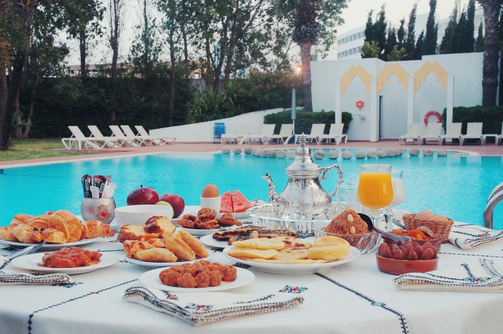 מלון Gzennaïa Ibis Tanger Free Zone מראה חיצוני תמונה